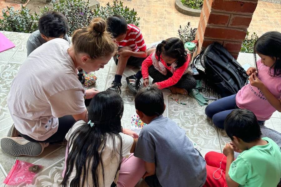 Spring break mission teams bring light to others University